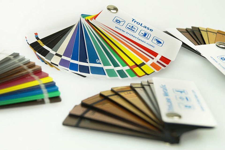 Wide range of material colors